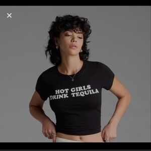 💥BRAND NEW💥 HOT GIRLS DRINK TEQUILA TOP SIZE XS 🥃